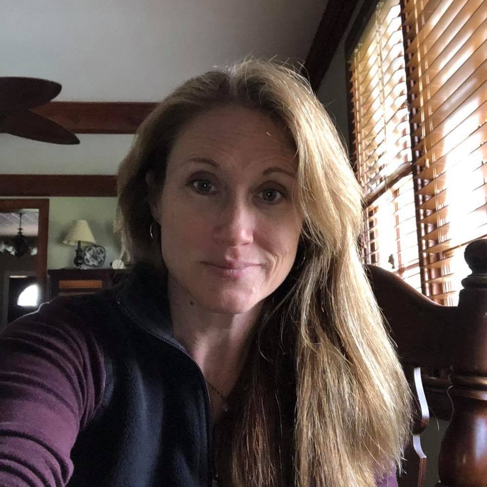 Meet your Posher, Angela